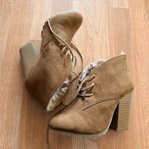 Leila Stone Tan Heeled Boots with Fur Trim